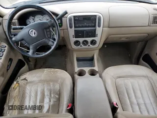 2004 Mercury Mountaineer Convenience with VIN 4M2ZU86K74UJ15058, listed as a Copart auction lot 84393964 with 141,656 mi miles and Salvage title. Bid and sale history available at DreamBid. Image 8.
