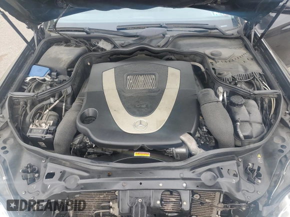 2009 Mercedes-Benz CLS-Class 5.5L with VIN WDDDJ72X99A142572, listed as a Copart auction lot 52297195 with 87,520 mi miles and Salvage Title. Bid and sale history available at carsss.com. Image 11.