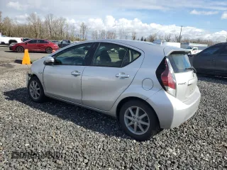 2016 Toyota Prius One z VIN JTDKDTB35G1135081, wystawiony jako Copart lot #49517745 z przebiegiem 69 327 mil mil oraz Szkody całkowita. Historia ofert i sprzedaży dostępna na DreamBid. Obrazek 2.