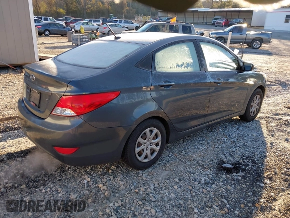 2012 Hyundai Accent GLS z VIN KMHCT4AE4CU172109, wystawiony jako IAAI lot #41286211 z przebiegiem 130 898 mil mil oraz . Historia ofert i sprzedaży dostępna na DreamBid. Obrazek 4.
