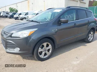 2016 Ford Escape SE z VIN 1FMCU0GX1GUC56439, wystawiony jako IAAI lot #42491397 z przebiegiem 158 785 mil mil oraz . Historia ofert i sprzedaży dostępna na DreamBid. Obrazek 2.
