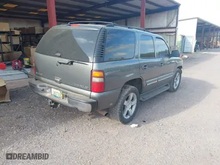 2002 Chevrolet Tahoe LT with VIN 1GNEC13Z92R273473, listed as a IAAI auction lot 41841071 with 290,007 mi miles. Bid and sale history available at carsss.com. Image 4.
