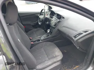 2016 Ford Focus SE with VIN 1FADP3F2XGL280855, listed as a IAAI auction lot 40380378 with 173,877 mi miles and . Bid and sale history available at carsss.com. Image 5.