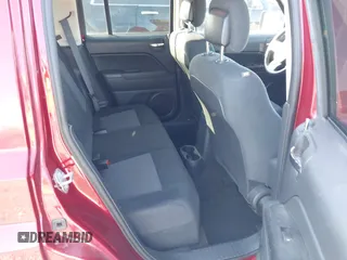 2015 Jeep Patriot High Altitude with VIN 1C4NJRFB8FD248952, listed as a IAAI auction lot 42109597 with 186,000 mi miles and . Bid and sale history available at carsss.com. Image 8.