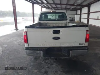 2013 Ford F-250 XL with VIN 1FT7X2BT8DEA72909, listed as a IAAI auction lot 40424932 with 392,409 mi miles and . Bid and sale history available at DreamBid. Image 16.