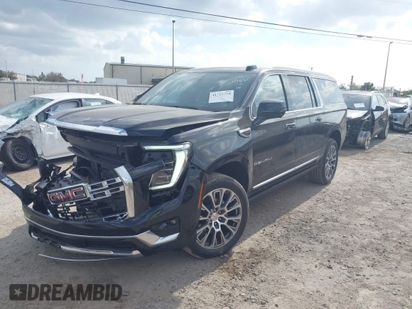2025 GMC Yukon XL Denali with VIN 1GKS2JRL6SR170517, listed as a IAAI auction lot 41715754 with 1,091 mi miles. Bid and sale history available at carsss.com. Image 17.