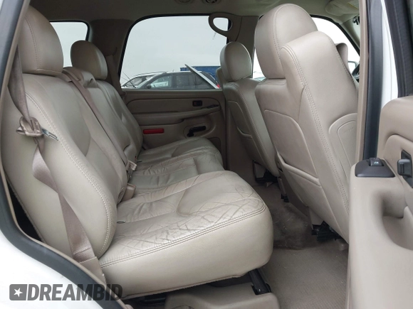 2004 Chevrolet Tahoe LS with VIN 1GNEC13T14R166447, listed as a IAAI auction lot 42432428 with 170,984 mi miles and . Bid and sale history available at DreamBid. Image 8.