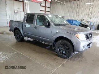 2020 Nissan Frontier SV z VIN 1N6ED0EB6LN709864, wystawiony jako Copart lot #58526565 z przebiegiem Nie podano mil oraz Szkoda całkowita • Salvage title. Historia ofert i sprzedaży dostępna na DreamBid. Obrazek 4.