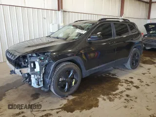 2016 Jeep Cherokee Latitude with VIN 1C4PJMCB8GW203113, listed as a Copart auction lot 64230625 with 81,946 mi miles and Salvage title. Bid and sale history available at DreamBid. Image 1.