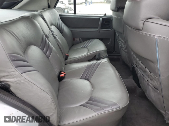 1995 Saab 9000 z VIN YS3CH65R3S1022550, wystawiony jako Copart lot #77462574 z przebiegiem 259 696 mil mil oraz Szkoda całkowita • Salvage title. Historia ofert i sprzedaży dostępna na DreamBid. Obrazek 11.
