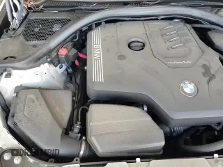 2023 BMW 3 Series 330i xDrive with VIN 3MW89FF05P8D67072, listed as a Copart auction lot 70147925 with 32,402 mi miles and Salvage title. Bid and sale history available at DreamBid. Image 16.