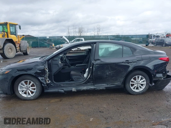 2025 Toyota Camry LE with VIN 4T1DAACK8SU500304, listed as a IAAI auction lot 41907504 with 6 mi miles and . Bid and sale history available at DreamBid. Image 6.
