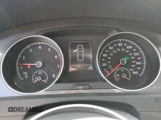 2017 Volkswagen Golf S z VIN 3VWH17AU7HM520826, wystawiony jako Copart lot #52184895 z przebiegiem 77 849 mil mil oraz Szkoda całkowita • Salvage title. Historia ofert i sprzedaży dostępna na DreamBid. Obrazek 9.