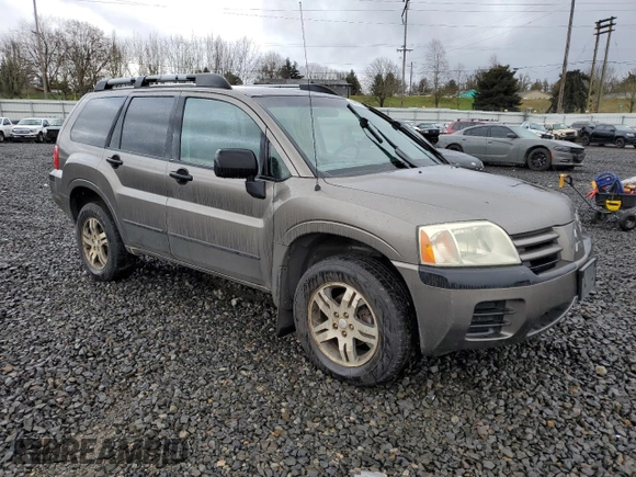 2004 Mitsubishi Endeavor LS with VIN 4A4MN21S74E013411, listed as a Copart auction lot 43638495 with 265,778 mi miles and Salvage Title. Bid and sale history available at carsss.com. Image 4.