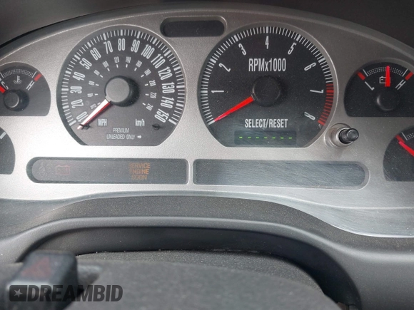 2001 Ford Mustang GT Deluxe с VIN 1FAFP45X61F123907, выставлен на аукционе IAAI как лот 42067359 с пробегом Не указан миль и . История ставок и продаж доступна на DreamBid. Изображение 7.
