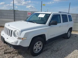 2017 Jeep Patriot Sport with VIN 1C4NJPBA8HD149312, listed as a IAAI auction lot 42176455 with 123,919 mi miles. Bid and sale history available at carsss.com. Image 17.
