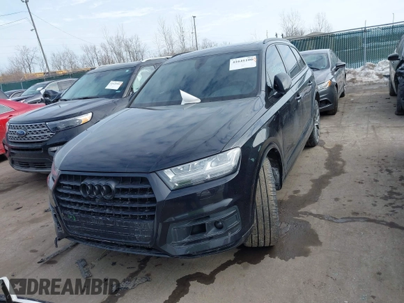 2019 Audi Q7 Prestige with VIN WA1VAAF78KD041186, listed as a IAAI auction lot 41641100 with 157,210 mi miles. Bid and sale history available at carsss.com. Image 12.