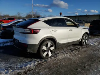 2024 Volvo C40 Recharge Pure Electric Plus with VIN YV4ER3GL7R2096205, listed as a Copart auction lot 45416275 with 0 mi miles and Salvage Title. Bid and sale history available at carsss.com. Image 3.