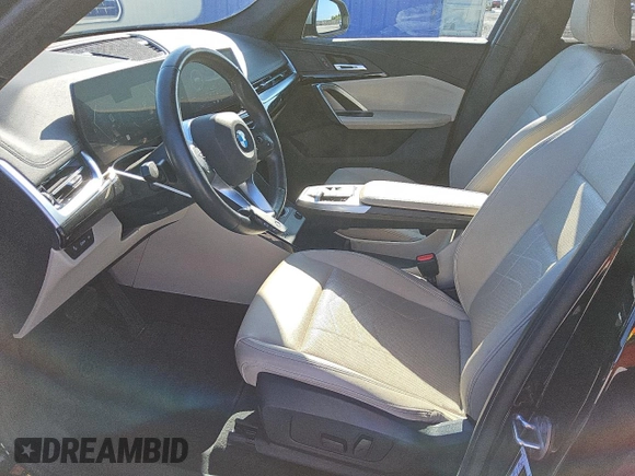 2024 BMW X1 xDrive28i с VIN WBX73EF08R5Y90826, выставлен на аукционе Copart как лот 56059065 с пробегом 18 928 миль миль и Чистый • Clean title. История ставок и продаж доступна на DreamBid. Изображение 7.