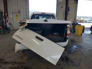 2008 Toyota Tacoma with VIN 5TEUU42NX8Z508056, listed as a IAAI auction lot 41964728 with 92,118 mi miles and . Bid and sale history available at carsss.com. Image 17.