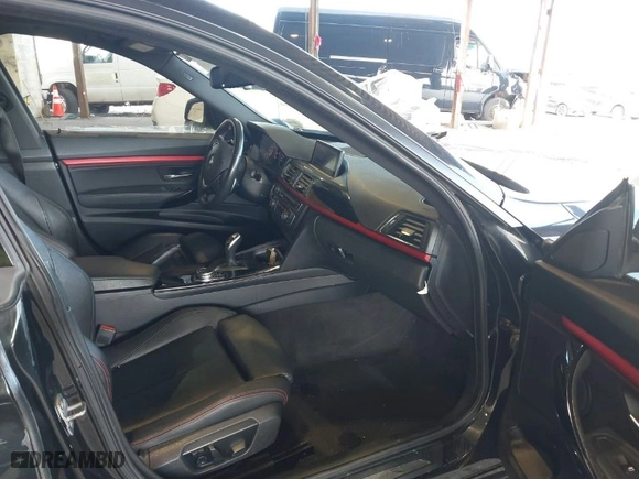 2014 BMW 3 Series Gran Turismo 328i xDrive with VIN WBA3X5C55ED242955, listed as a IAAI auction lot 41743111 with 71,095 mi miles. Bid and sale history available at carsss.com. Image 5.