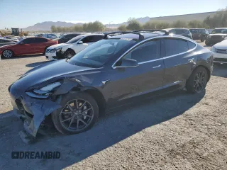 2018 Tesla Model 3 Long Range Battery with VIN 5YJ3E1EA4JF005078, listed as a Copart auction lot 83375254 with 0 mi miles and Salvage Title. Bid and sale history available at carsss.com. Image 1.