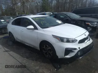 2019 Kia Forte LXS with VIN 3KPF24AD0KE029618, listed as a IAAI auction lot 35861552 with 117,818 mi miles and . Bid and sale history available at carsss.com. Image 1.