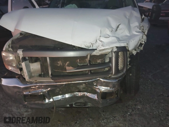 2004 Ford F-350 XL with VIN 1FTSX30P74ED88453, listed as a IAAI auction lot 40895041 with Not provided miles and . Bid and sale history available at DreamBid. Image 6.
