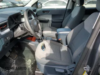 2022 Ford Maverick XL with VIN 3FTTW8F93NRA61219, listed as a Copart auction lot 48028675 with 37,570 mi miles and Salvage Title. Bid and sale history available at DreamBid. Image 7.
