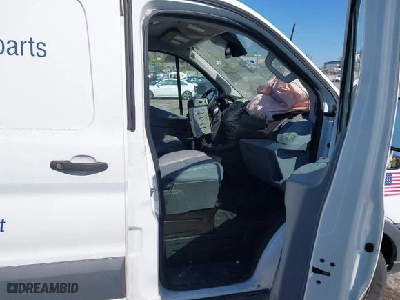 2016 Ford Transit Cargo Van with VIN 1FTYE1YM5GKB08596, listed as a IAAI auction lot 41459496 with 162,128 mi miles. Bid and sale history available at carsss.com. Image 5.
