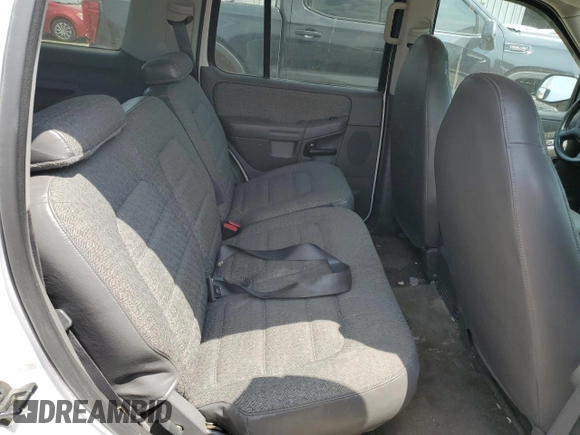 2002 Ford Explorer XLS with VIN 1FMZU62EX2ZA07586, listed as a Copart auction lot 58059385 with 260,091 mi miles and Salvage title. Bid and sale history available at DreamBid. Image 11.