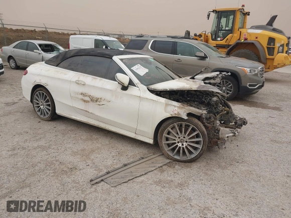 2019 Mercedes-Benz C 300 with VIN WDDWK8DBXKF871024, listed as a IAAI auction lot 33052122 with Not Provided miles and . Bid and sale history available at carsss.com. Image 1.