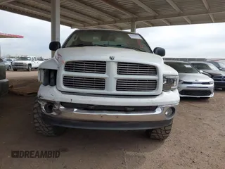 2005 Dodge 1500 SLT with VIN 1D7HU18DX5J582118, listed as a IAAI auction lot 42026954 with 320,123 mi miles. Bid and sale history available at carsss.com. Image 6.