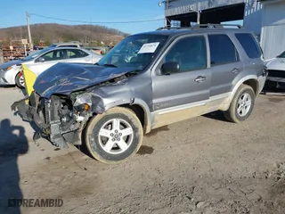 2007 Ford Escape Hybrid with VIN 1FMCU59H07KC05805, listed as a IAAI auction lot 41754874 with 230,265 mi miles. Bid and sale history available at carsss.com. Image 18.