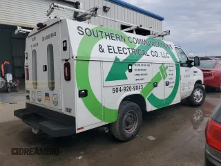 2018 Ford E-Series Commercial with VIN 1FDWE3F69JDC30330, listed as a Copart auction lot 41807905 with 85,143 mi miles and Salvage Title. Bid and sale history available at carsss.com. Image 3.