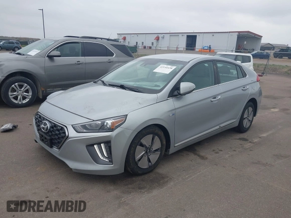 2020 Hyundai Ioniq SE with VIN KMHC75LC0LU242355, listed as a IAAI auction lot 42144438 with 74,120 mi miles and . Bid and sale history available at DreamBid. Image 2.
