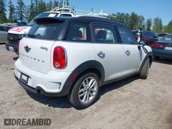 2014 MINI Countryman S z VIN WMWZC5C52EWP39083, wystawiony jako IAAI lot #42409957 z przebiegiem 73 497 mil mil oraz . Historia ofert i sprzedaży dostępna na DreamBid. Obrazek 4.