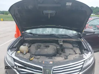 2017 Lincoln MKC Reserve с VIN 5LMCJ3D97HUL24869, выставлен на аукционе IAAI как лот 42561431 с пробегом 93 836 миль миль и . История ставок и продаж доступна на DreamBid. Изображение 10.