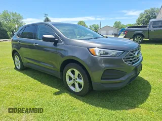 2019 Ford Edge SE z VIN 2FMPK3G92KBB18062, wystawiony jako Copart lot #57706055 z przebiegiem 125 638 mil mil oraz Czysty tytuł • Clean title. Historia ofert i sprzedaży dostępna na DreamBid. Obrazek 1.