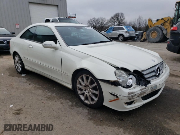 2007 Mercedes-Benz CLK 350 with VIN WDBTJ56H87F223011, listed as a Copart auction lot 45642314 with 155,996 mi miles and Salvage Title. Bid and sale history available at DreamBid. Image 4.