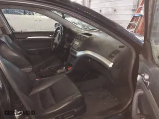 2005 Acura TSX with VIN JH4CL96815C025399, listed as a IAAI auction lot 41560606 with 1 mi miles. Bid and sale history available at carsss.com. Image 5.