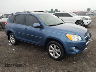 2010 Toyota RAV4 Limited с VIN JTMYF4DV0AD017616, выставлен на аукционе IAAI как лот 42435250 с пробегом 140 034 миль миль и . История ставок и продаж доступна на DreamBid. Изображение 1.