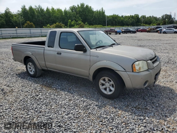 2004 Nissan Frontier XE z VIN 1N6DD26T44C426990, wystawiony jako Copart lot #61967785 z przebiegiem 352 486 mil mil oraz Czysty tytuł • Clean title. Historia ofert i sprzedaży dostępna na DreamBid. Obrazek 4.