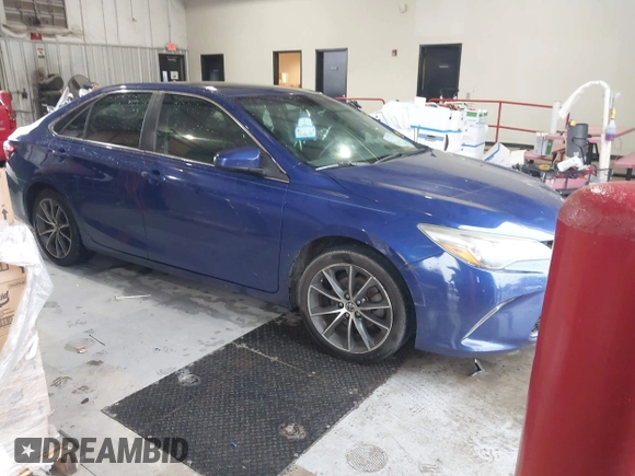 2015 Toyota Camry XLE with VIN 4T1BF1FK7FU950195, listed as a IAAI auction lot 41976565 with 113,071 mi miles and . Bid and sale history available at DreamBid. Image 1.