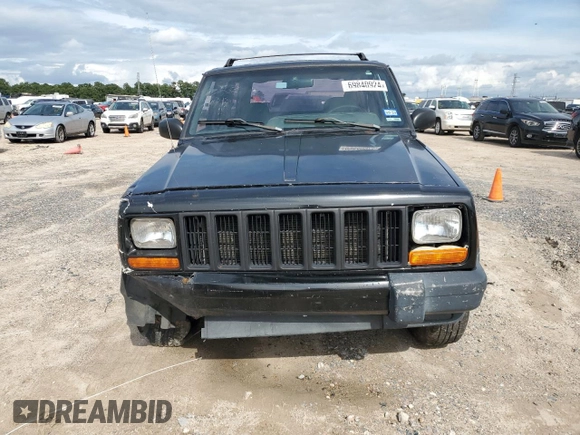 2000 Jeep Cherokee with VIN 1J4FT48S3YL139915, listed as a Copart auction lot 69840924 with 249,720 mi miles and Salvage title. Bid and sale history available at DreamBid. Image 5.
