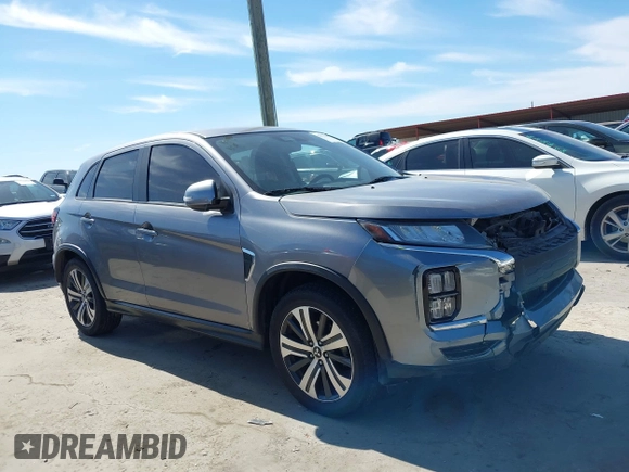 2020 Mitsubishi Outlander Sport SE 2.0 with VIN JA4AP4AU6LU028417, listed as a IAAI auction lot 41670593 with 91,382 mi miles. Bid and sale history available at carsss.com. Image 13.