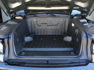 2024 GMC Hummer EV 3X with VIN 1GKB0RDC5RU100378, listed as a Copart auction lot 88601235 with 7,986 mi miles and Clean Title. Bid and sale history available at carsss.com. Image 7.