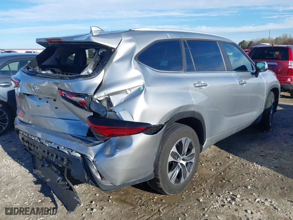 2023 Toyota Highlander L with VIN 5TDKDRAH6PS008178, listed as a IAAI auction lot 41863845 with 43,255 mi miles. Bid and sale history available at carsss.com. Image 4.