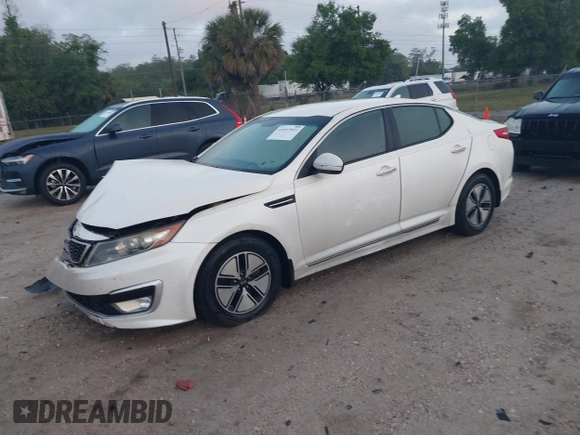 2012 Kia Optima Hybrid with VIN KNAGM4AD9C5028122, listed as a IAAI auction lot 41937927 with 125,231 mi miles. Bid and sale history available at carsss.com. Image 2.
