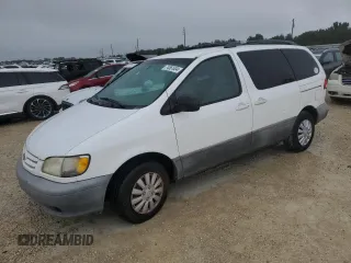 2001 Toyota Sienna LE with VIN 4T3ZF13C21U369506, listed as a Copart auction lot 74561634 with 0 mi miles and Salvage Title. Bid and sale history available at carsss.com. Image 1.